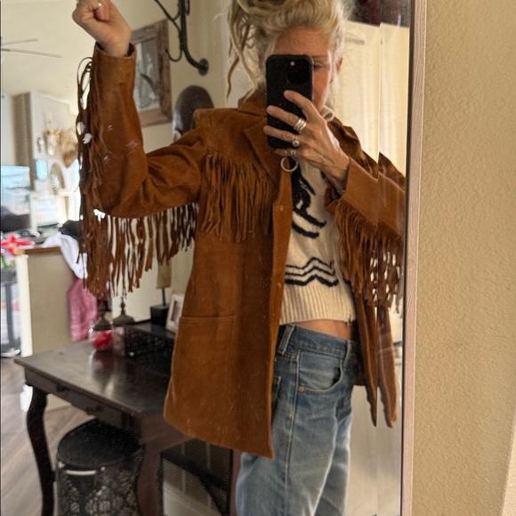 Vintage suede leather Brown Fringe Jacket - Picture 6 of 17